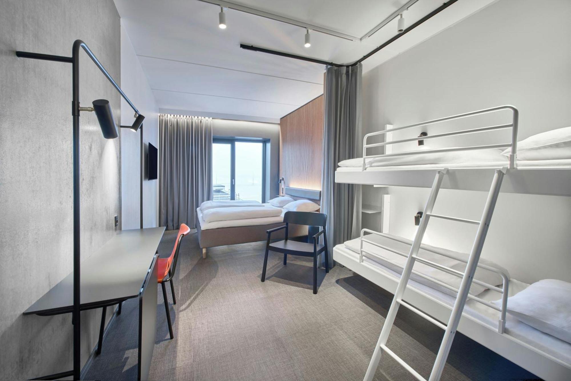 Four Points Flex By Sheraton Hotel 3*